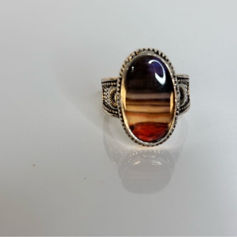 Silver Multicolor Striped Statement Ring Size 8 Intricate Detailing on Band